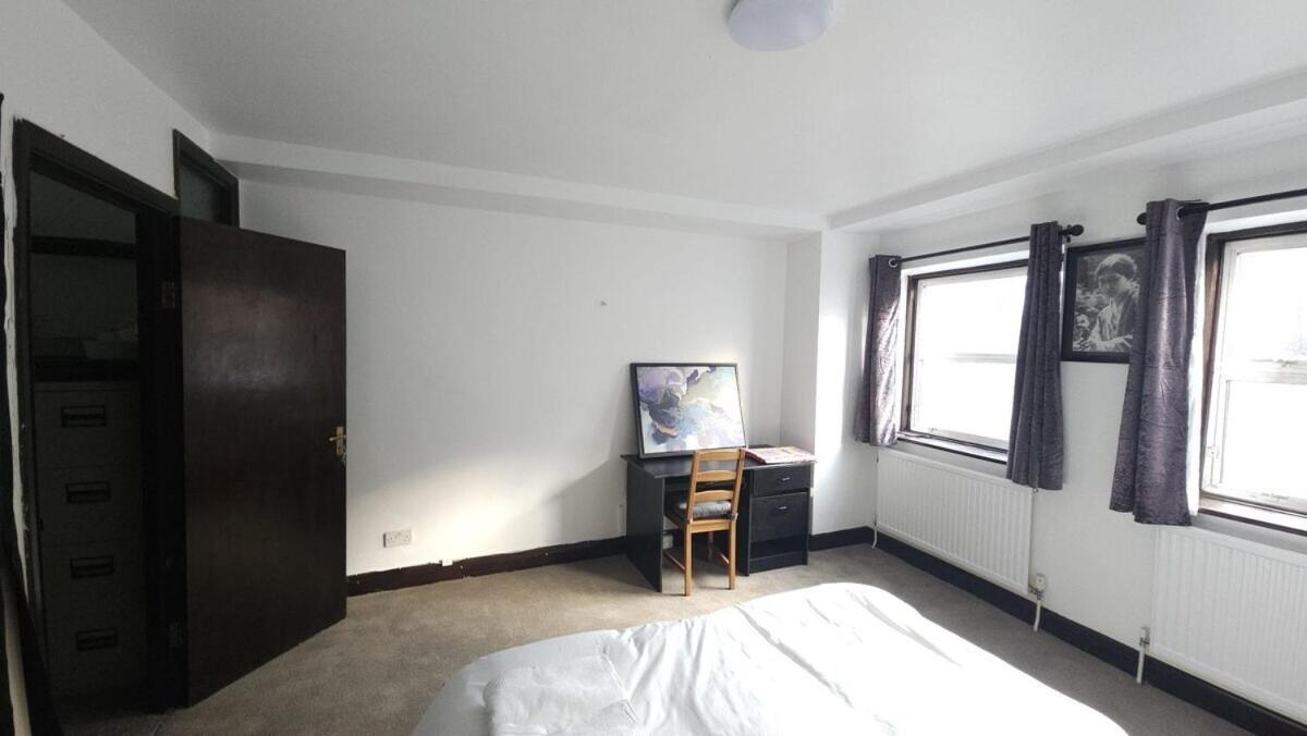 London Stockwell Station Apartment Camera foto