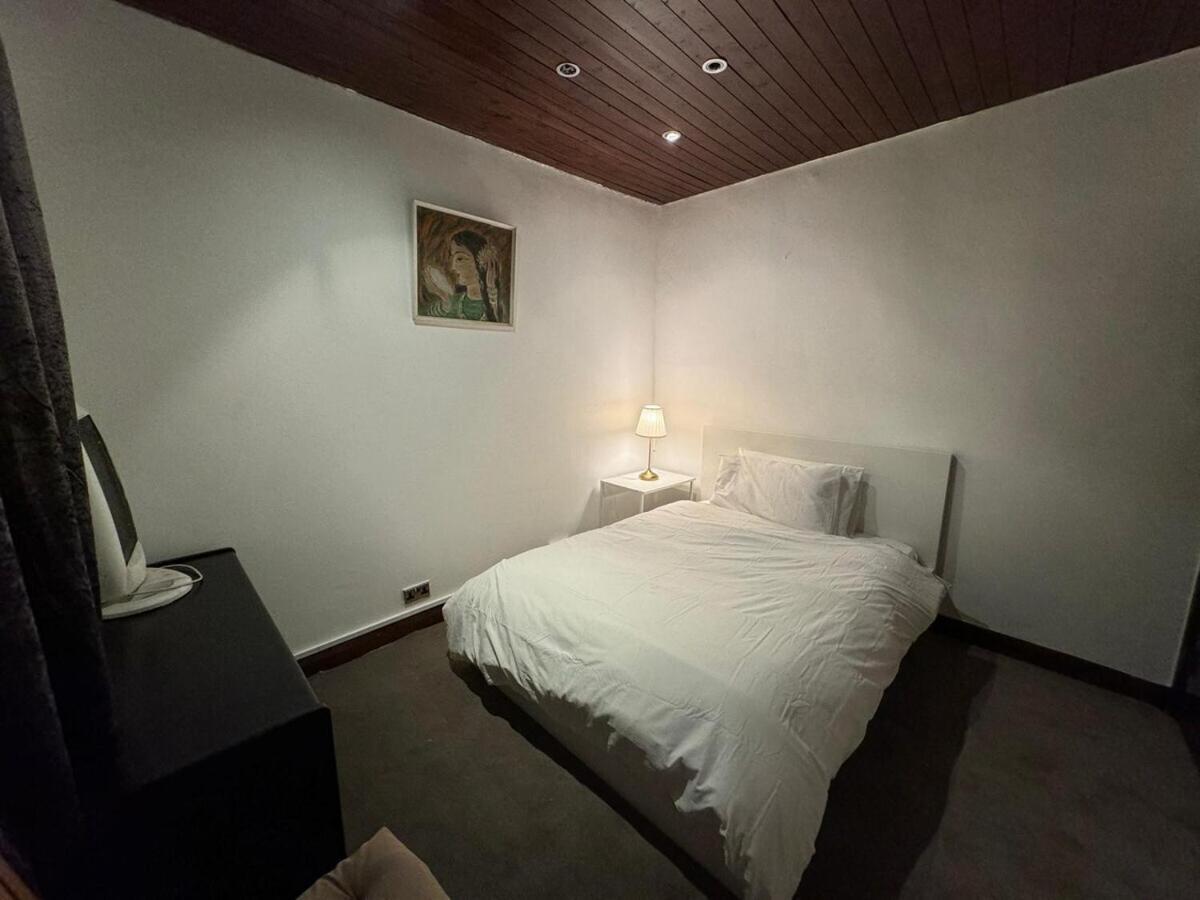 London Stockwell Station Apartment Camera foto