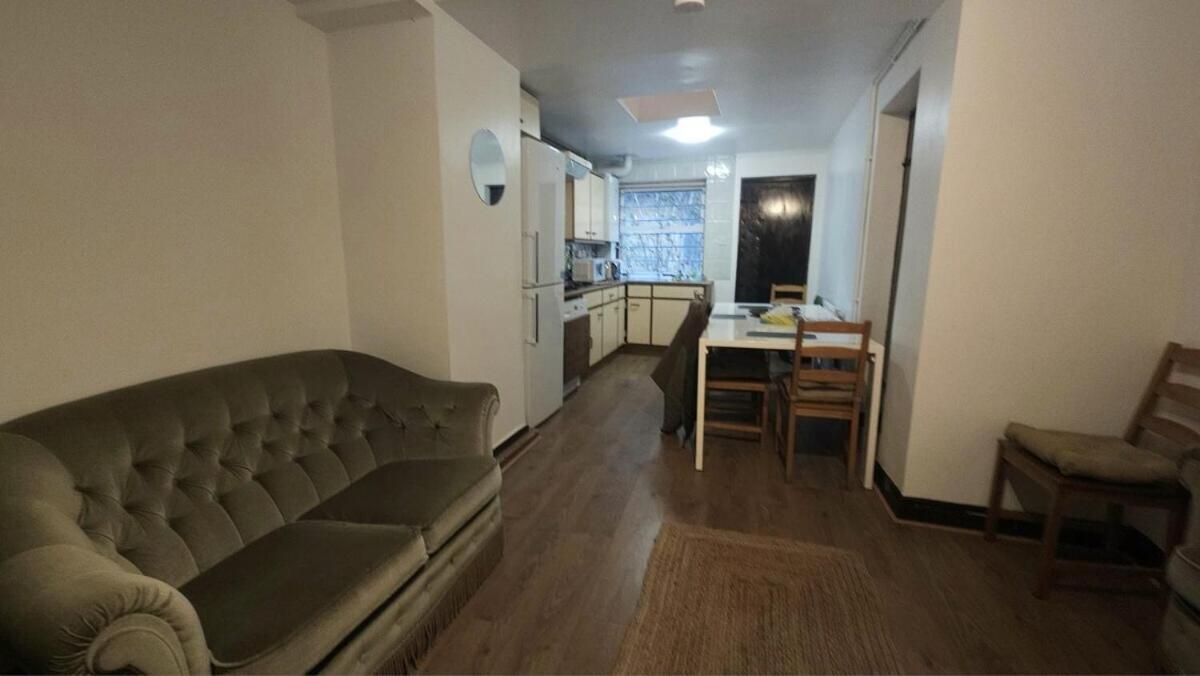 London Stockwell Station Apartment Camera foto