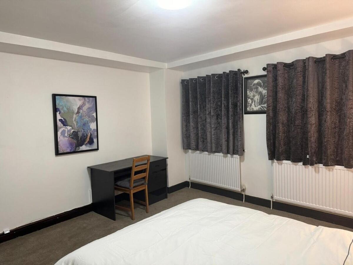 London Stockwell Station Apartment Camera foto