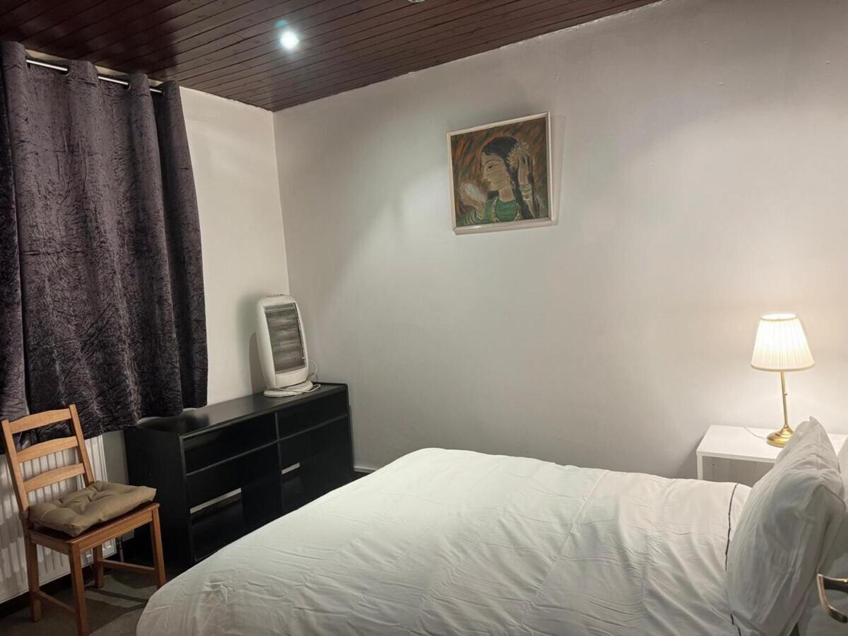 London Stockwell Station Apartment Camera foto
