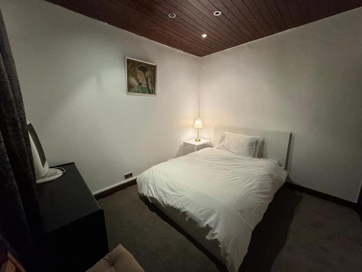London Stockwell Station Apartment Camera foto